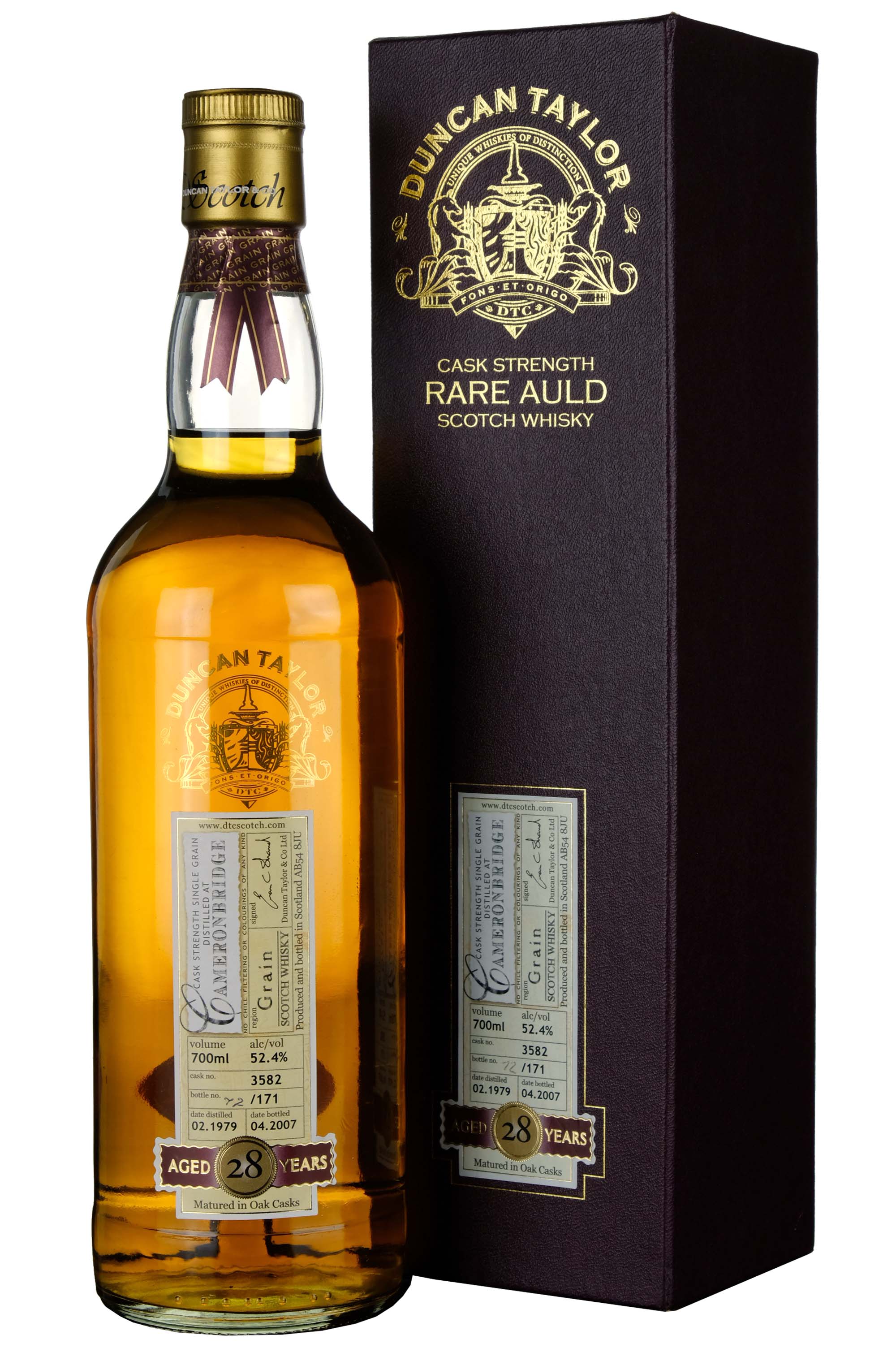 Cameronbridge 1979-2007 | 28 Year Old Duncan Taylor Rare Auld Single Cask 3582