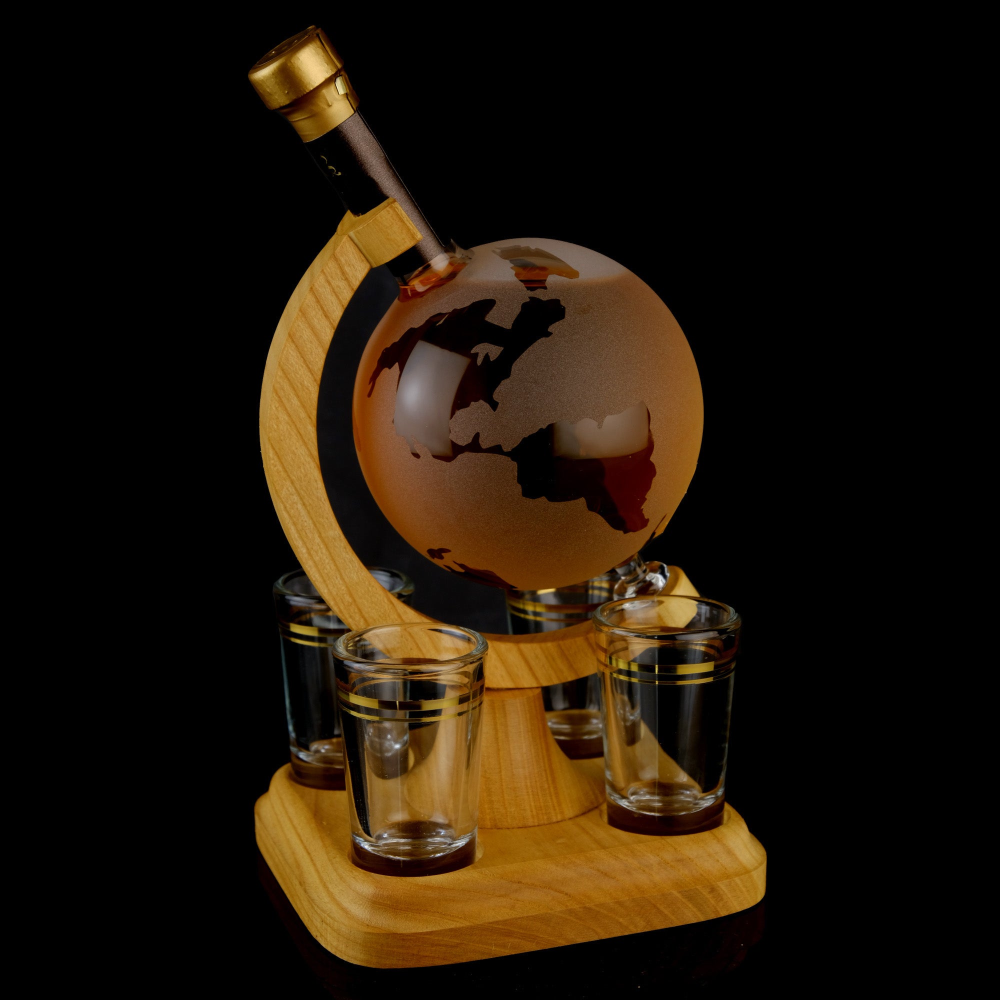 World Globe Whisky Decanter With Four Glasses