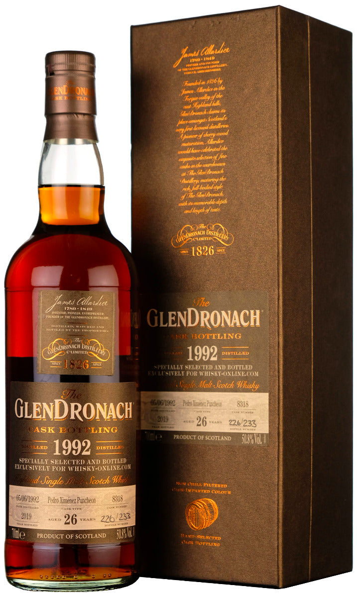 Glendronach 1992-2019 | 26 Year Old Whisky-Online Exclusive Cask #8318
